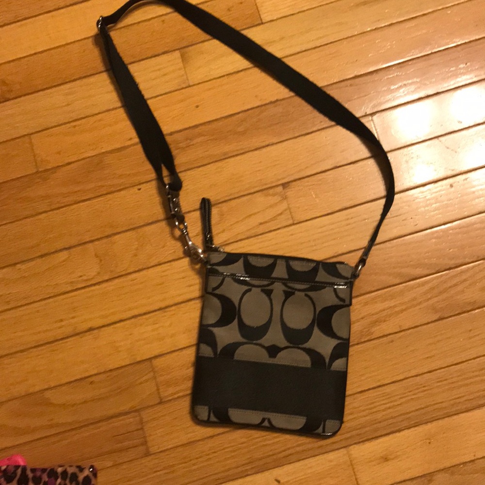 Coach purse.